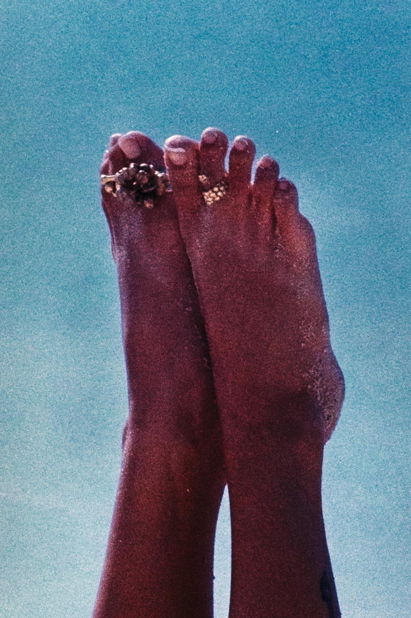 Gugma Toe Ring